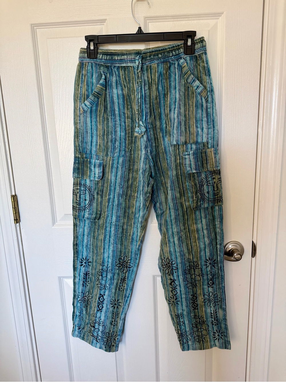 Unique Blue Striped Casual Cargo Pants